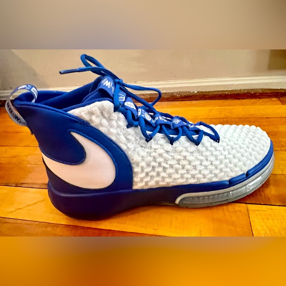 Men’s size 11 Alphadunk Basketball Shoes